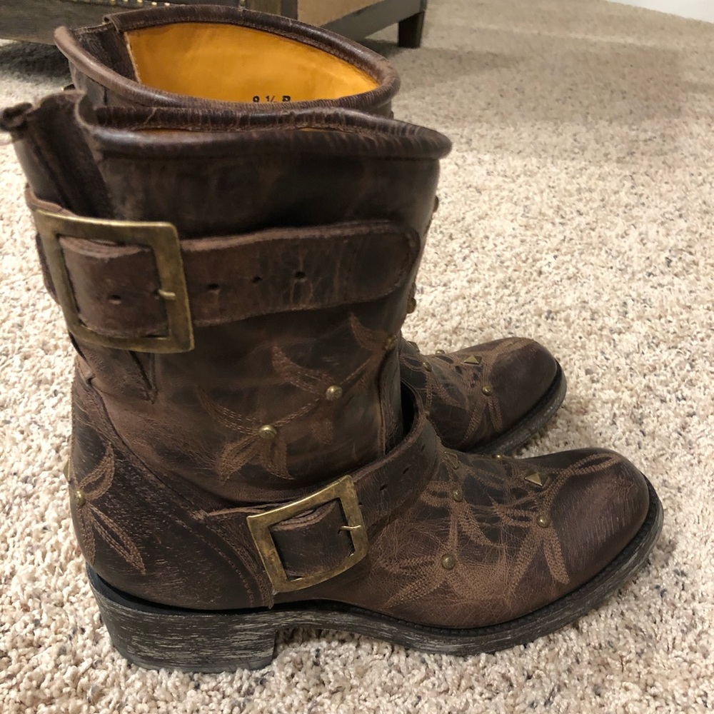 Size 8.5 Old Gringo Moto Boot